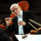 El organista, clavecinista y director de orquesta holandés Ton Koopman, que hoy toca en la Catedral de León.