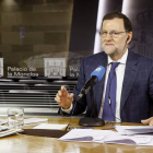 Rajoy, en un momento de la entrevista concedida ayer.
