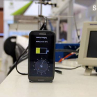 StoreDot desarrolla un aparato para cargar el móvil en 30 segundos.