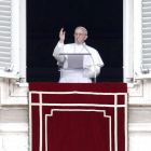 El Pontífice, mientras se dirige a sus fieles durante el Ángelus.