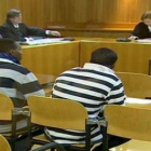 Imagen de televisión del juicio que se sigue contra los dos presuntos piratas.
