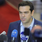 El primer ministro griego, Alexis Tsipras, busca conseguir el apoyo en su partido.