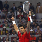 Novak Djokovic celebra su triunfo en la final de Pekín.