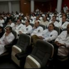Médicos de la plantilla del Hospital del Bierzo, durante una asamblea celebrada en el salón de actos
