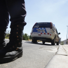 La Policía Local de Valverde de la Virgen colaboró con los guardias de la Usecic en los altercados. JESÚS F. SALVADORES