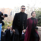 Cristiano Ronaldo entra en la Audiencia de Madrid junto a su pareja, Georgina Rodríguez.