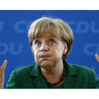 Angela Merkel gesticula durante una reunión de su partido, la CDU, este lunes en Berlín.