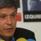 José Luis Conde ayer en la sede de IU en Ponferrada