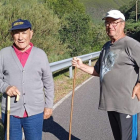 Modesto Álvarez y Francisco Méndez acostumbran a compartir momentos de paseo. DL
