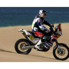 Marc Coma cumplió con los pronósticos en la primera etapa del Dakar. El español, que sólo arriesgó lo necesario, es segundo en la general de motos.