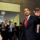 El presidente de los Estados Unidos, Barack Obama, hablando con periodistas.