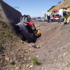 Estado en que quedó el vehículo siniestrado ayer. AYTO PONFERRADA