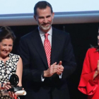 Los reyes Felipe y Letizia entregan a la bailaora Sara Baras la acreditacion como nuevo embajador de la VII promocion de los  Embajadores honorarios de la Marca Espana, en el Centro de Arte Reina Sofia de Madrid.