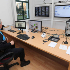 La nueva sala de control y comunicaciones que la Policía Municipal tiene en su sede del parque del Temple