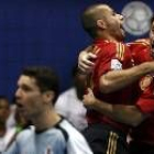 Fernando y Javi Eseferri celebran un gol de España