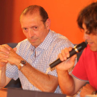 Quini, durante la charla que dio en Mansilla Mayor.