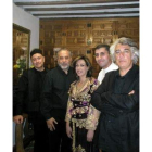 Eduardo Paniagua (segundo por la derecha) con su grupo.
