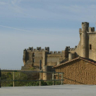 Vista del Castillo de Valencia de Don Juan. J. F. S.