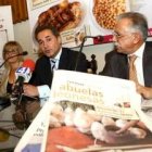 Anabel Antelo, Ángel Losada y Fernando Aller, en la presentación