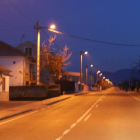 Nuevas luminarias en la avenida principal de Carracedo.