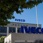 Imagen de la sede de Iveco en San Fernando de Henares. FERNANDO VILLAR