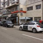 Uno de los dispositivos policiales junto a Unicaja. CAMPOS