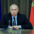 Putin, durante su reunión con altos oficiales del Ejército, en Sochi, este viernes.