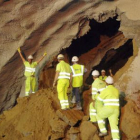 Perforación del túnel de -˜El Almendro-™ situado en Reinoso.