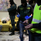 Uno de los detenidos en la operación policial de la Guardia Civil y los Mossos.