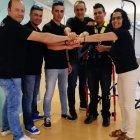 Los ganadores de Iniciativa Empresarial Joven de la Escuela de FP con sus profesores. PLANILLO