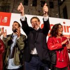 Ximo Puig, eufórico tras confirmarse el triunfo del PSPV en la Comunidad Valenciana y la posibilidad de reeditar el Botànic.