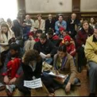 Los alumnos del Ildefe durante el Pleno del Ayuntamiento de León