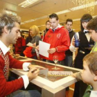 El técnico de la Deportiva confía en la defensa para no encajar goles