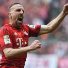 Ribéry celebra con rabia el gran gol ante el Eintracht de Fráncfort.
