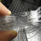 El nano-chip desarrollado en el Instituto de Ciencias Fotónicas de Castelldefels, este lunes.