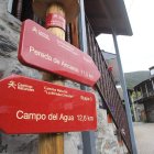 Señales turísticas en la provincia de León.
