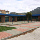 El edificio de educación infantil será reconvertido en guardería municipal.