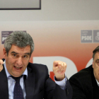 Villarrubia se explica en la reunión con los alcaldes socialistas.