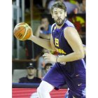 La presencia de Marc Gasol y compañía deleitó a la afición leonesa, que llenó el Palacio.