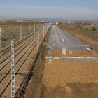 Área ferroviaria en Torneros, paso del AVE a León.