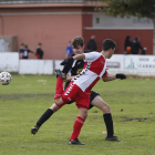 Un partido de fútbol de la liga nacional juvenil, Puente Castro FC - CD Peña. FERNANDO OTERO
