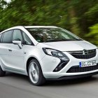 El nuevo Zafira Tourer tendrá una versión EcoFlex de bajo consumo y emisiones.