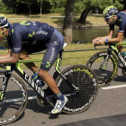 Nairo Quintana y Alejandro Valverde se preparan para la contrarreloj inicial del Tour, en Utrecht.