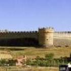 El castillo fortaleza de Grajal de Campos tendrán en breve un informe para acometer la reforma