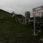 Lindero del puerto de Pinos entre León y Asturias, en el alto de la Cubilla