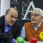 Antonio Resines, presidente de la Academia de Cine, con Mariano Ozores.