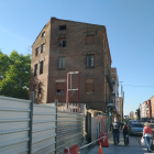 Vista de un edificio del barrio de El Crucero. PP DE LEÓN
