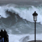 Oleaje en la costa  de Muxia (A Coruña).