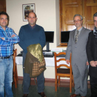 Vuelta, Martínez, Arias y Macías, en el centro cívico.