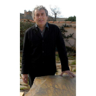 El catedrático Javier Gómez-Montero dirige el encuentro.